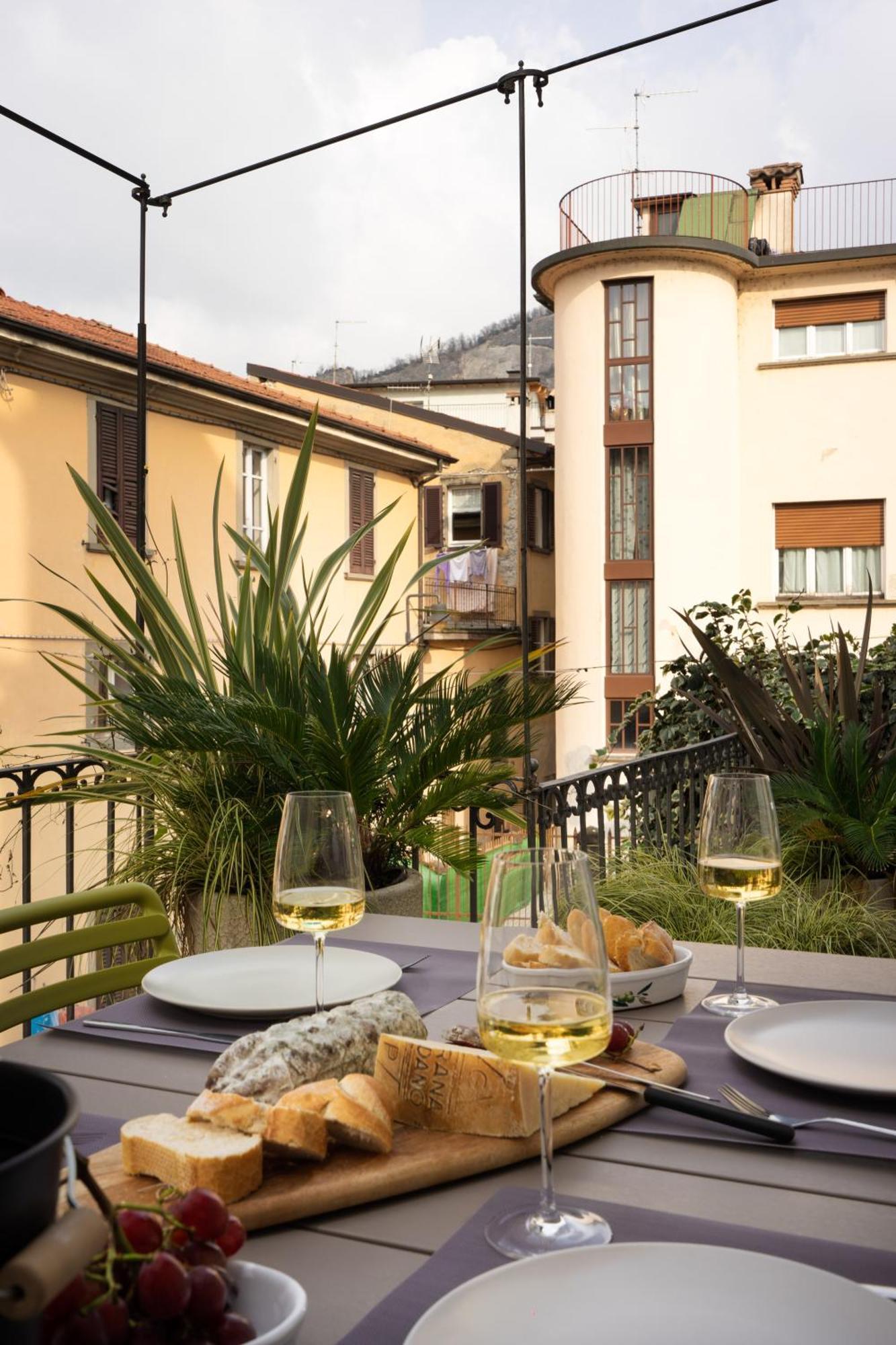 Apartament La Casa Sulla Terrazza Sarnico Zewnętrze zdjęcie
